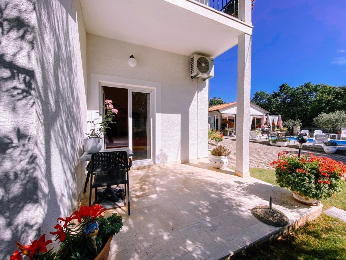 Guest House Soši Umag Extérieur photo